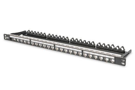 19" 0,5U patch panell, 24 porta fyrir mola. DN-91422