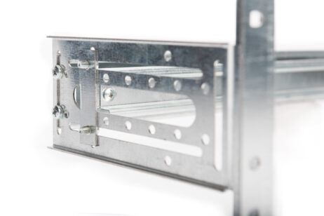 DIN skinna í 19" skáp, 4U 178x483x223mm - DN-19-DIN-4U - Image 2
