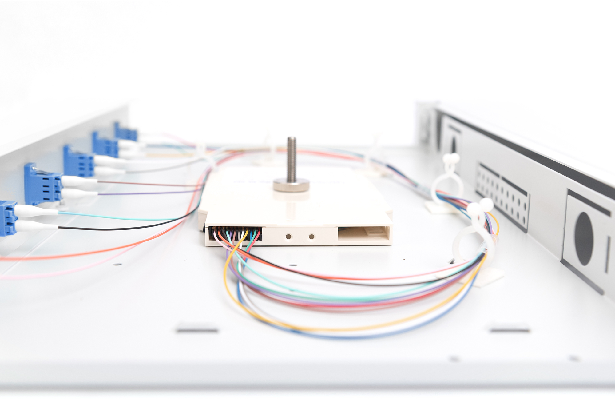 Ljósleiðaraskúffa 1U með 6X LC DX OS2 með splice kassettu - DN-96330/9 - Image 6